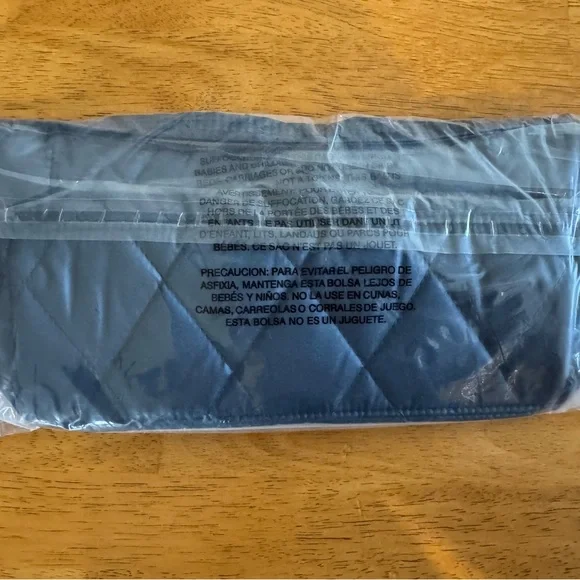 New Vera Bradley Moonless Night Black Ultralight Mini Slouchy Crossbody Bag - Picture 6 of 6